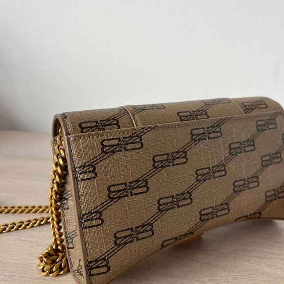 NWT Balenciaga Hourglass Wallet On Chain Brown Canvas BB Monogram - Picture 5 of 9